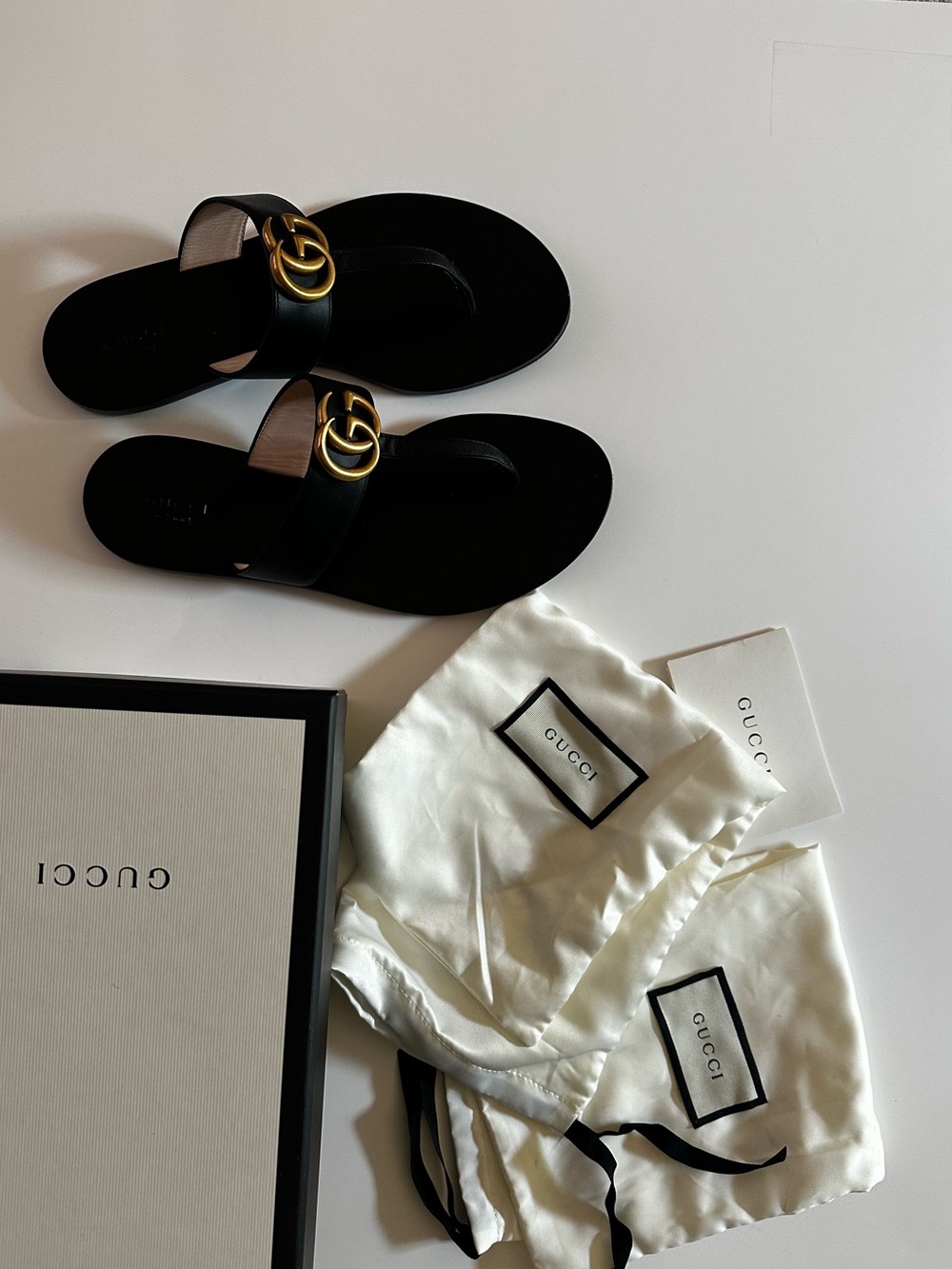 Gucci Marmont Double G Black Leather Slides